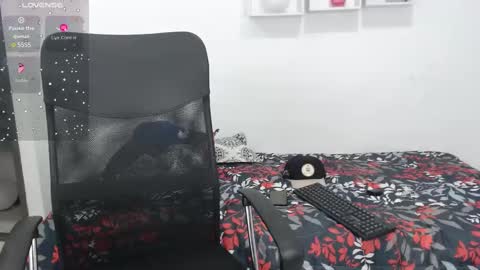 Snapshot of percibal_junior1 chatting on 02-14-25, 07:49 percibal_junior1 online show from 02-14-25, 07:49