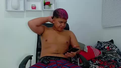 Snapshot of percibal_junior1 chatting on 03-04-25, 02:06 percibal_junior1 online show from 03-04-25, 02:06