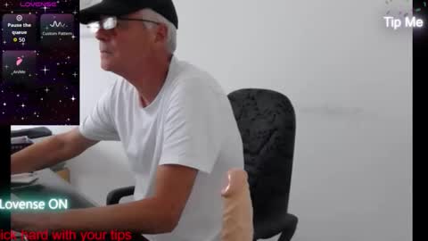 Snapshot of perdill chatting on 09-09-25, 12:26 Mr Pondaro online show from 09-09-25, 12:26