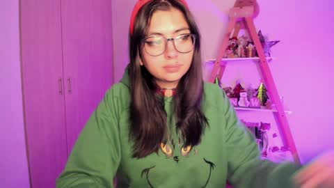 Sarah Ana Banana online show from 12-10-24, 11:08