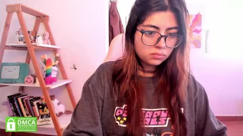 Snapshot of perfect__ana chatting on 04-10-26, 01:38 Sarah Ana Banana online show from 04-10-26, 01:38