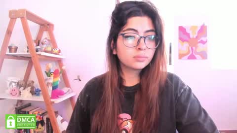 Snapshot of perfect__ana chatting on 05-06-26, 04:56 Sarah Ana Banana online show from 05-06-26, 04:56