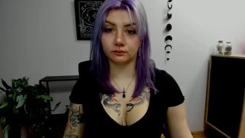 Gabbie online show from 12-07-24, 11:18