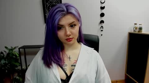 Gabbie online show from 02-24-25, 03:31