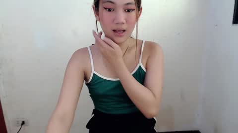 Reign online show from 02-26-25, 01:21