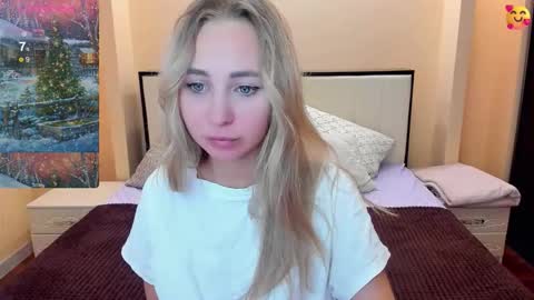 Julia online show from 12-16-25, 03:55