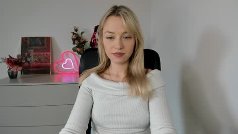 Cindy online show from 12-06-24, 10:16