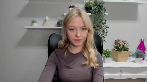 Cindy online show from 02-17-25, 06:31