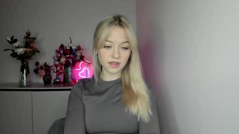 Cindy online show from 03-11-25, 06:32
