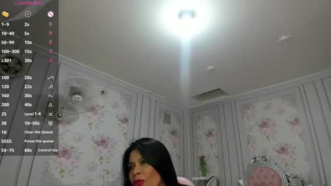 PERLA online show from 12-27-24, 06:42