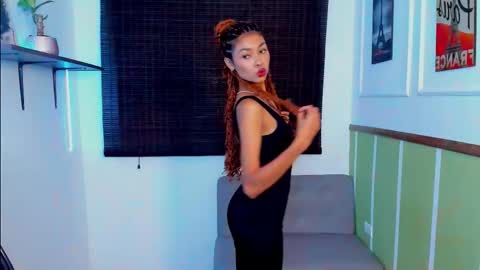 Snapshot of perla_st chatting on 11-04-25, 08:52 Perla online show from 11-04-25, 08:52