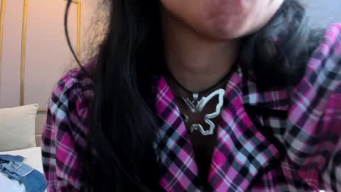 Snapshot of perlapreciosa chatting on 02-02-25, 04:11 PerlaPreciosa online show from 02-02-25, 04:11