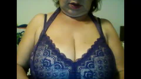perlita070822 online show from 12-10-24, 04:56