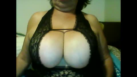 perlita070822 online show from 12-28-24, 05:12