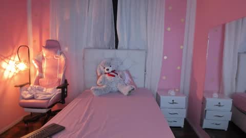 Marie online show from 01-12-26, 10:09