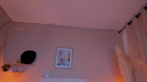 Snapshot of persefone_saira chatting on 03-18-26, 11:02 Marie online show from 03-18-26, 11:02