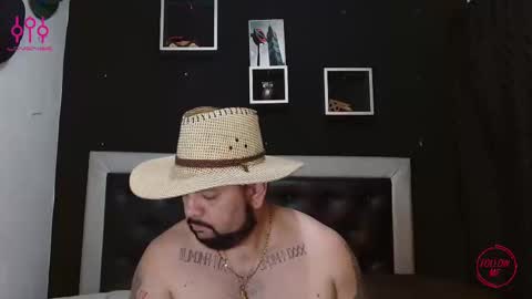 Carlos online show from 03-08-25, 03:50