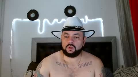 Carlos online show from 09-30-25, 03:44