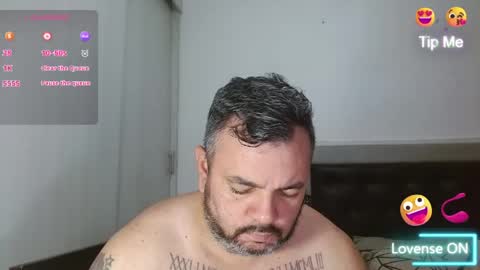 Carlos online show from 05-06-26, 03:24