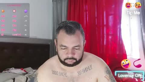 Carlos online show from 05-10-26, 03:28