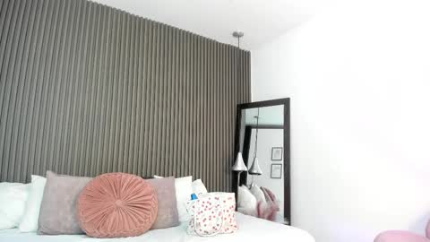 Lizza online show from 09-28-25, 12:10