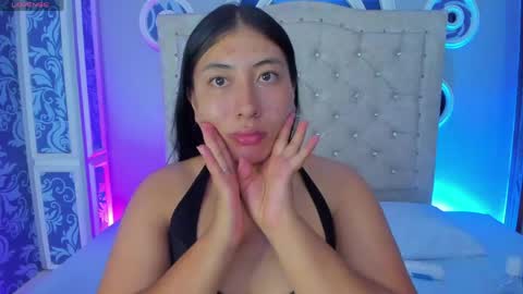 Lily online show from 04-19-26, 03:28