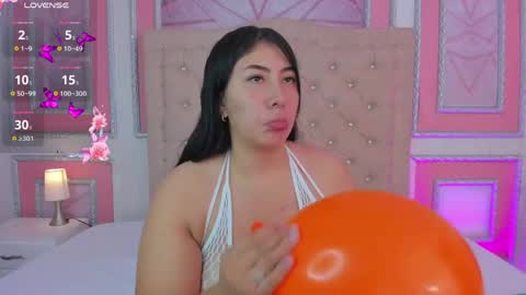 Lily online show from 05-14-26, 02:40