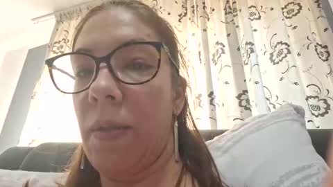 Lisa -  online show from 01-01-25, 11:27