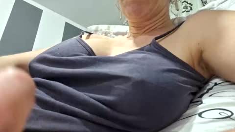 Lisa -  online show from 01-06-25, 06:41