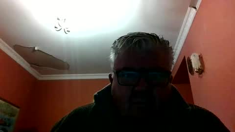 pete112991 online show from 12-21-25, 12:23