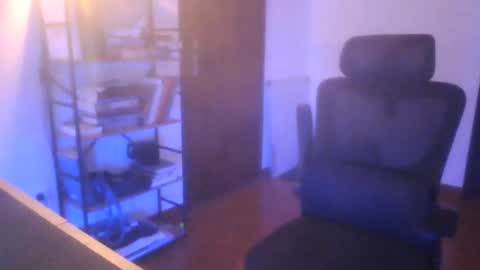 Snapshot of peter_coat chatting on 07-04-26, 11:55 peter_coat online show from 07-04-26, 11:55