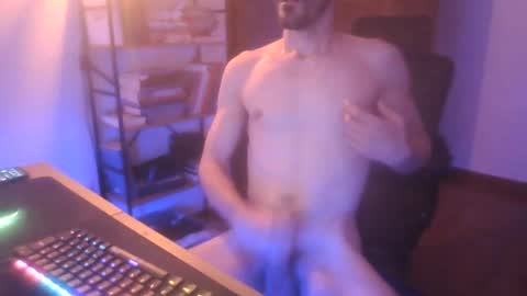 Snapshot of peter_coat chatting on 07-07-26, 12:35 peter_coat online show from 07-07-26, 12:35