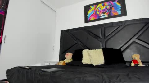 PeterColeman online show from 10-19-25, 11:27