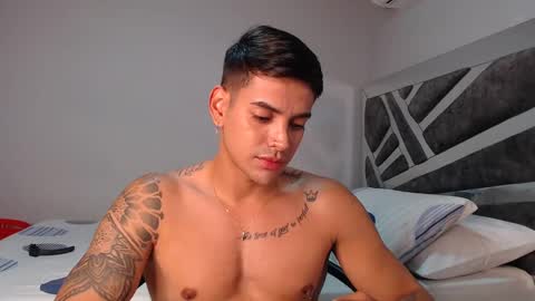 Peter           instagram   Jairquiroga  online show from 02-21-25, 01:00