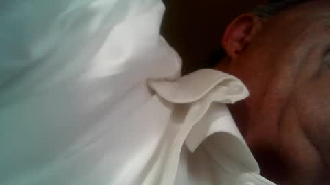 Snapshot of peterdevo chatting on 07-17-26, 08:32 demus and abby online show from 07-17-26, 08:32