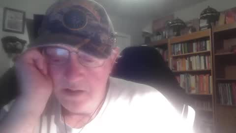 peterinohio57 online show from 09-11-25, 01:49