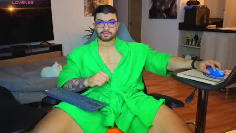 Peter Jack online show from 11-11-25, 02:55