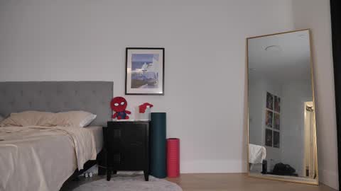 Snapshot of peterparkerrxox chatting on 09-22-25, 11:18 Peter Parker online show from 09-22-25, 11:18