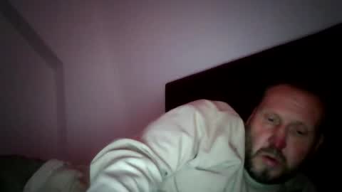 jelle online show from 05-15-26, 03:19