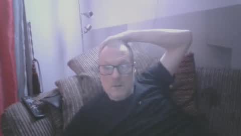 Snapshot of peterwilliamt chatting on 01-02-25, 11:06 peterwilliamt online show from 01-02-25, 11:06