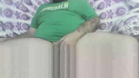 Snapshot of petit1985 chatting on 10-06-25, 01:36 Francescco online show from 10-06-25, 01:36