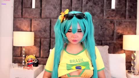 Im Rosse but u can call me Rossie or Rosita . online show from 12-03-24, 05:23