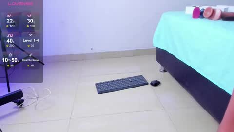 Snapshot of petite_esther chatting on 03-06-25, 12:30 Esther online show from 03-06-25, 12:30