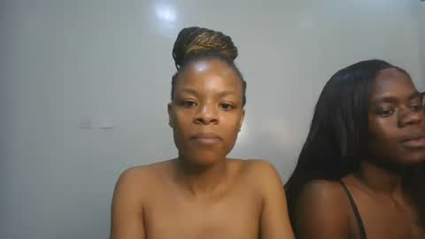 Luxe online show from 07-26-26, 04:47