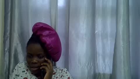 petite_melan online show from 10-21-25, 07:20