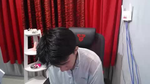 cute vir online show from 06-15-26, 12:13