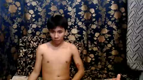 Snapshot of petiteasian_boy chatting on 07-14-26, 03:51 cute vir online show from 07-14-26, 03:51