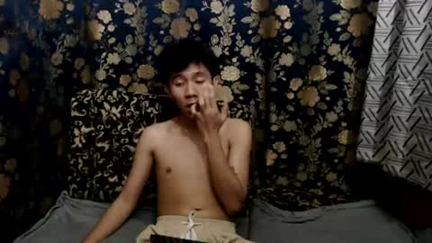 Snapshot of petiteasian_boy chatting on 07-16-26, 11:49 cute vir online show from 07-16-26, 11:49