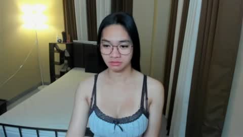 Snapshot of petiteasianmarian chatting on 04-14-26, 09:10 bigcock Marian online show from 04-14-26, 09:10