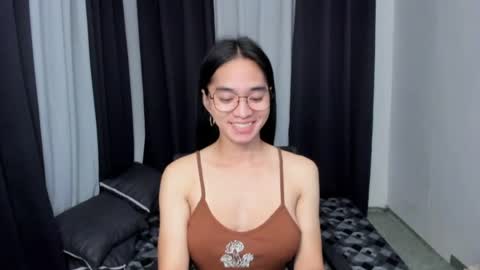 Snapshot of petiteasianmarian chatting on 06-19-26, 12:20 bigcock Marian online show from 06-19-26, 12:20